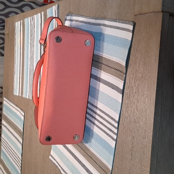 MICHEAL KORS DOME BAG - Picture 5 of 7